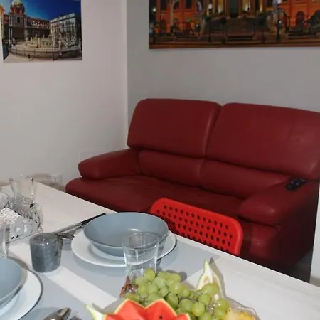 Rigoletto Home,centrocitta Сasa de vacaciones Palermo
